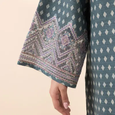 3 Piece - Light Khaddar Suit